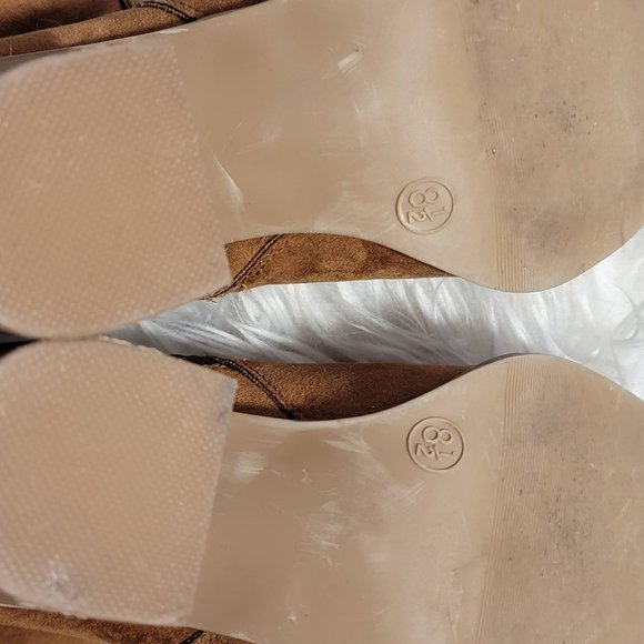 Universal Thread Women's Brown Suede Clare Tassel Heeled Bootie Size 8.5 - Picture 14 of 16